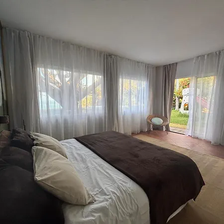 Vigia Jardim Gasthof 4*