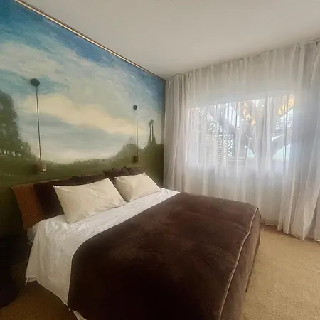 Vigia Jardim Gasthof 4*